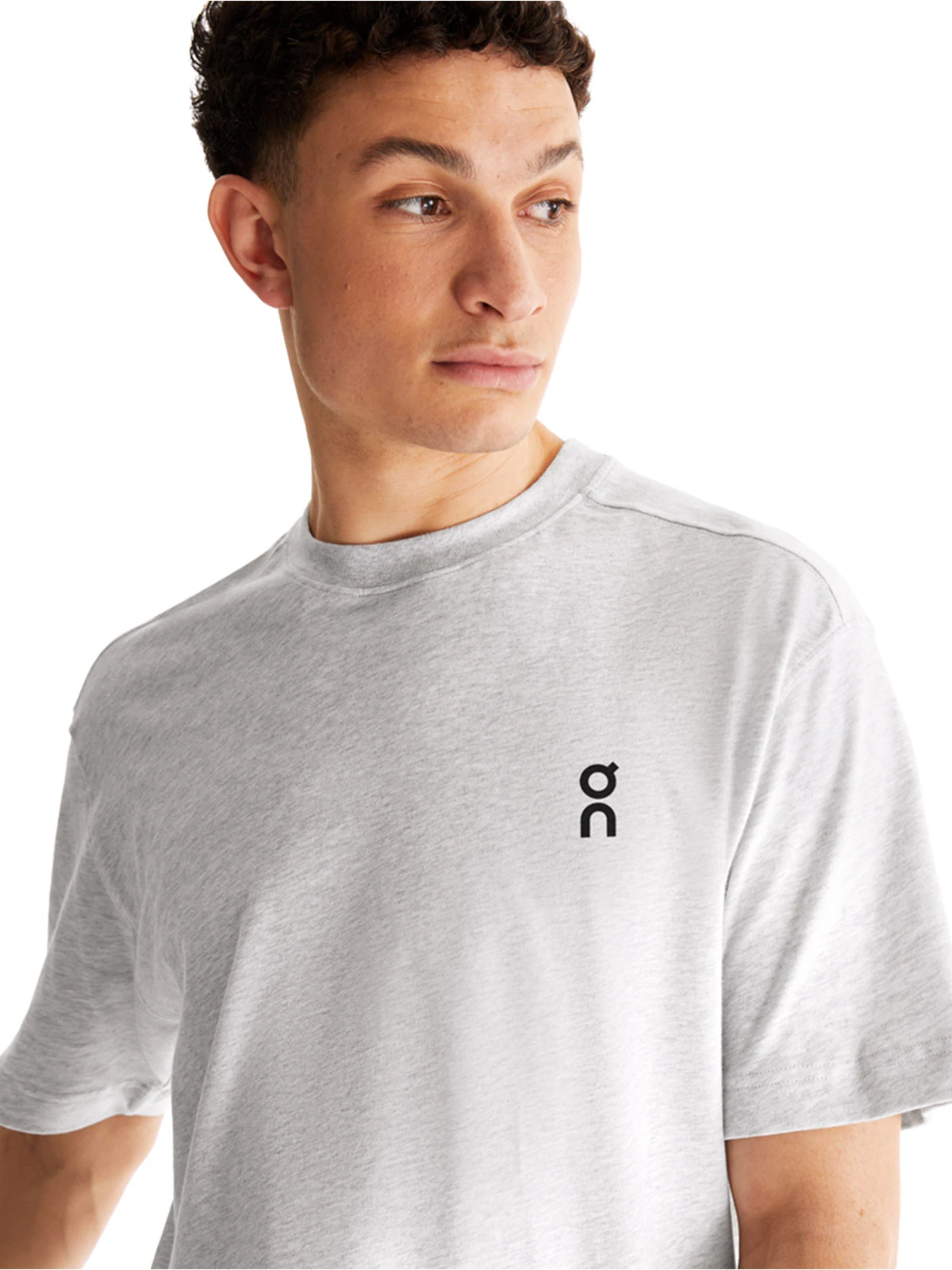 POLERA DEPORTIVA HOMBRE ON CLUB-T 1 - 2
