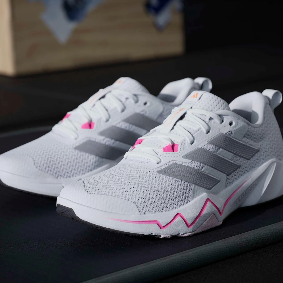 ZAPATILLAS MUJER ADIDAS ENTRENAMIENTO BLANCO RAPIDMOVE GO - 10