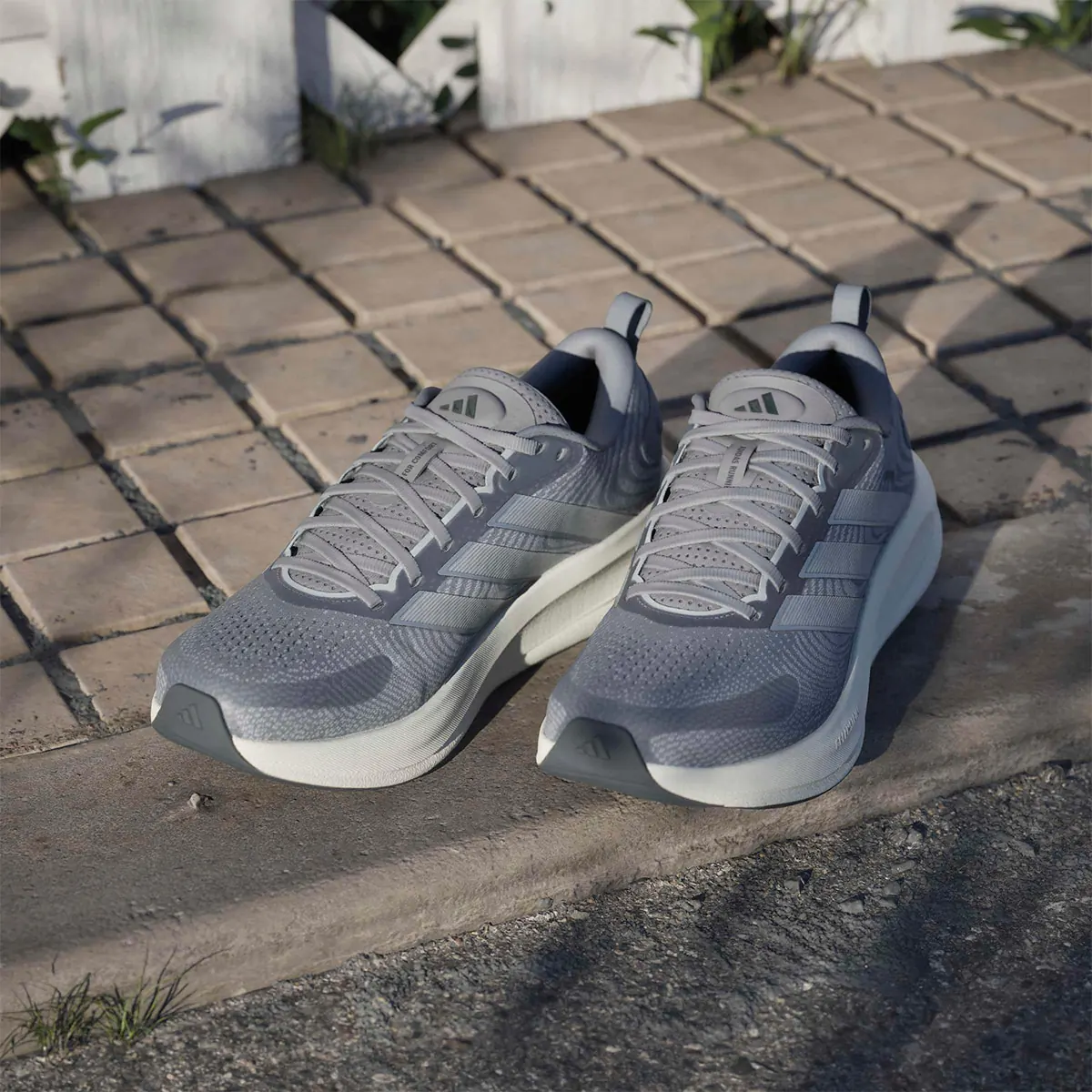 ZAPATILLAS HOMBRE ADIDAS RUNNING GRIS SUPERNOVA EASE 2  - 10