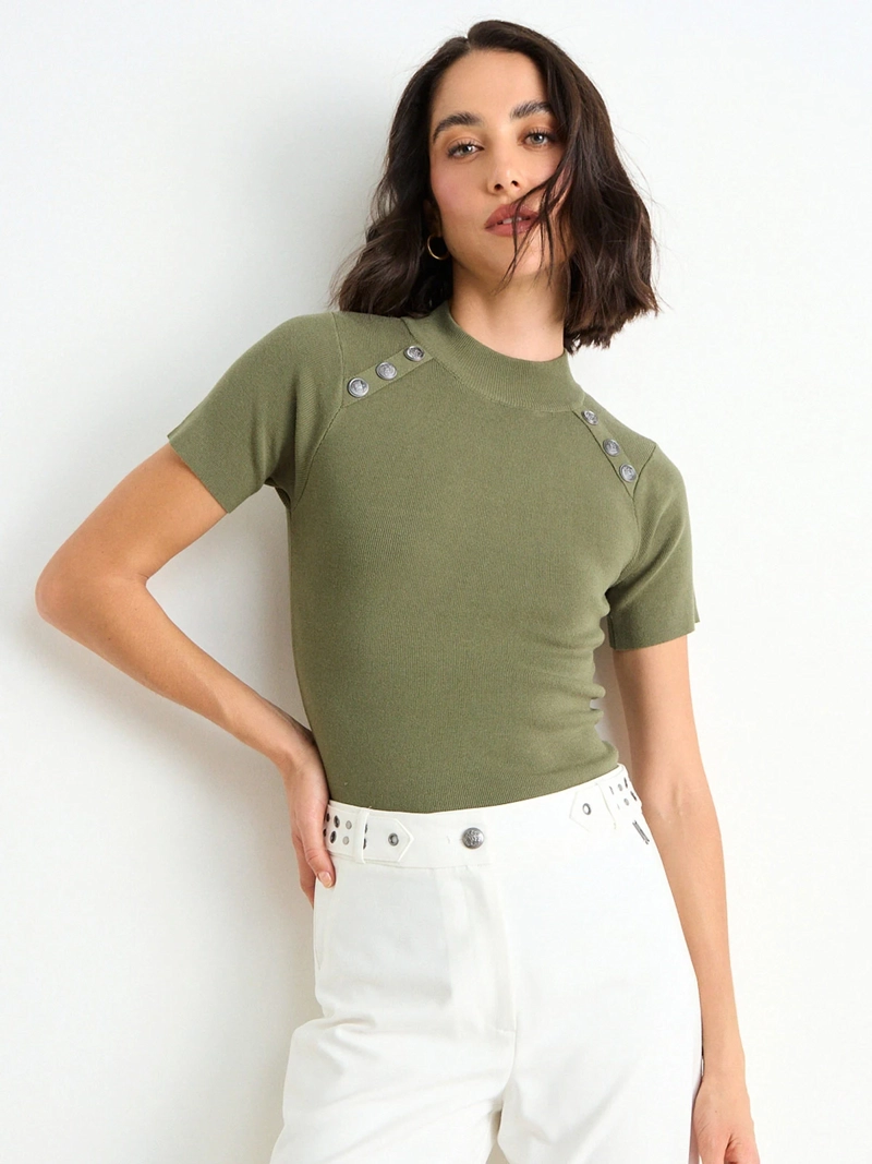 POLERA MUJER ASH CUELLO SUBIDO MANGA CORTA BOTONES - 3