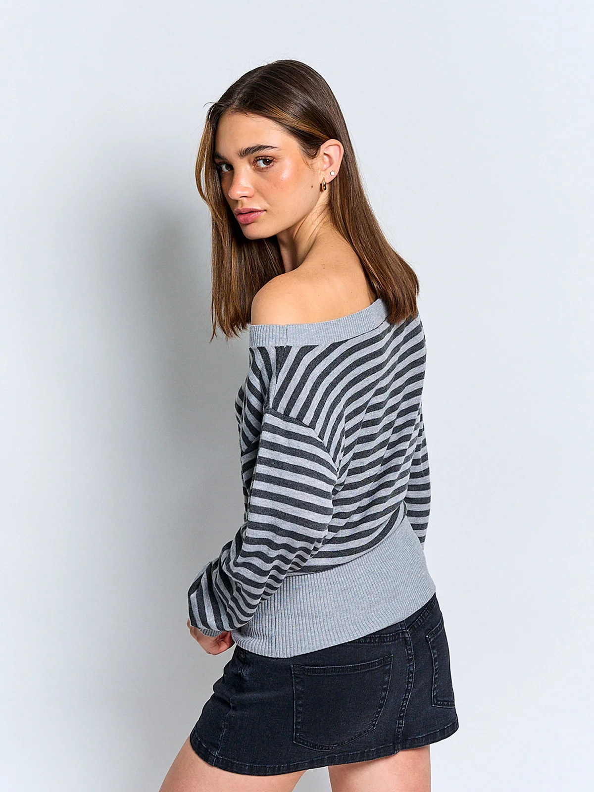 SWEATER MUJER INDEX MANGA LARGA ASIMÉTRICO - 2