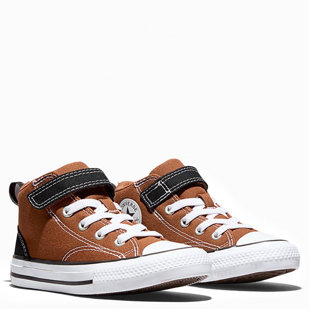 ZAPATILLAS NIÑO CONVERSE URBANAS CAFÉ CHUCK TAYLOR ALL STAR MALDEN STREET 1V - 2