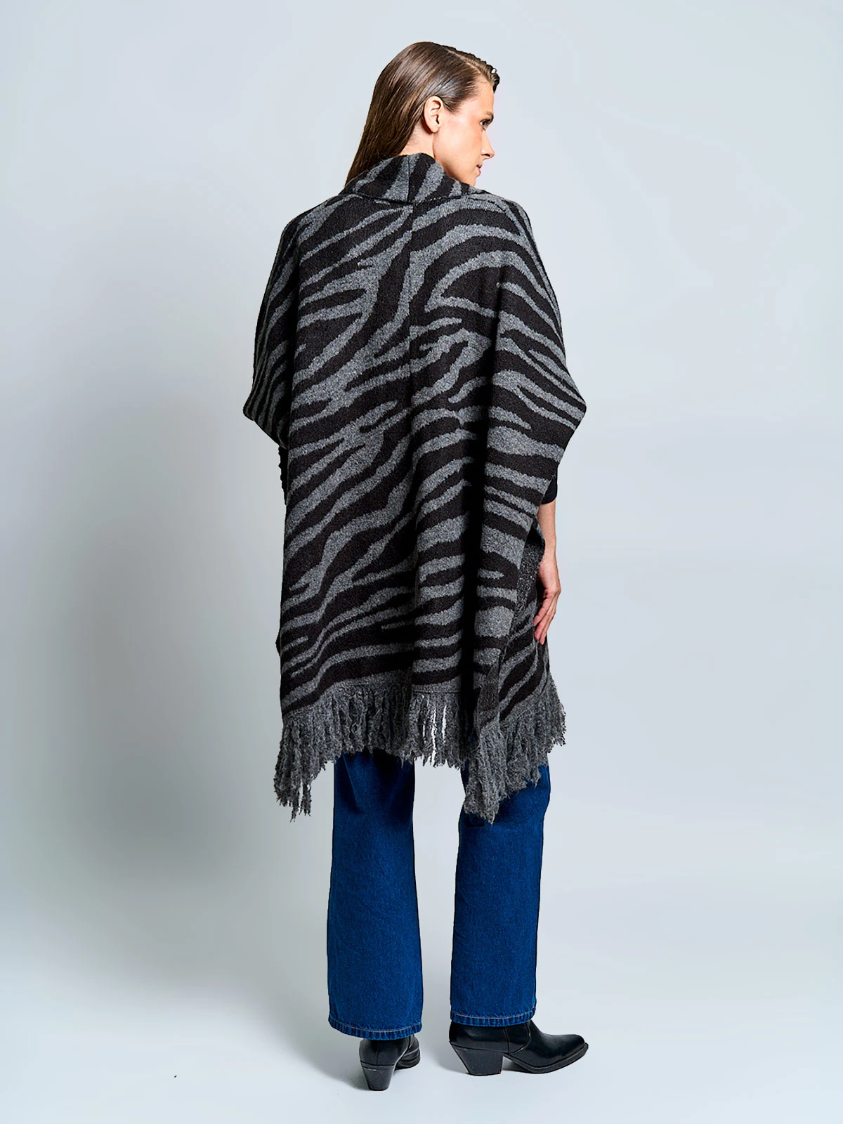 SWEATER MUJER MARQUIS TIPO PONCHO - 2