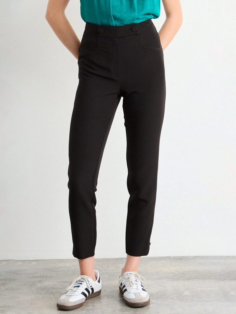 PANTALÓN MUJER IO BÁSICO BOTONES - 3