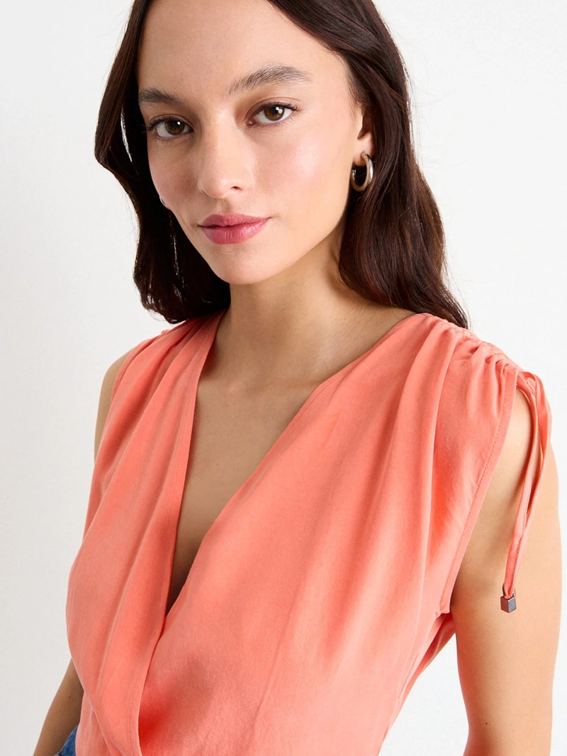 BLUSA MUJER IO ESCOTE CRUZADO SIN MANGAS - 5