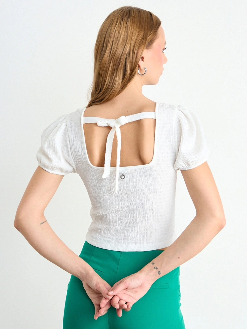 POLERA MUJER IO CROP LAZO EN ESPALDA - 4