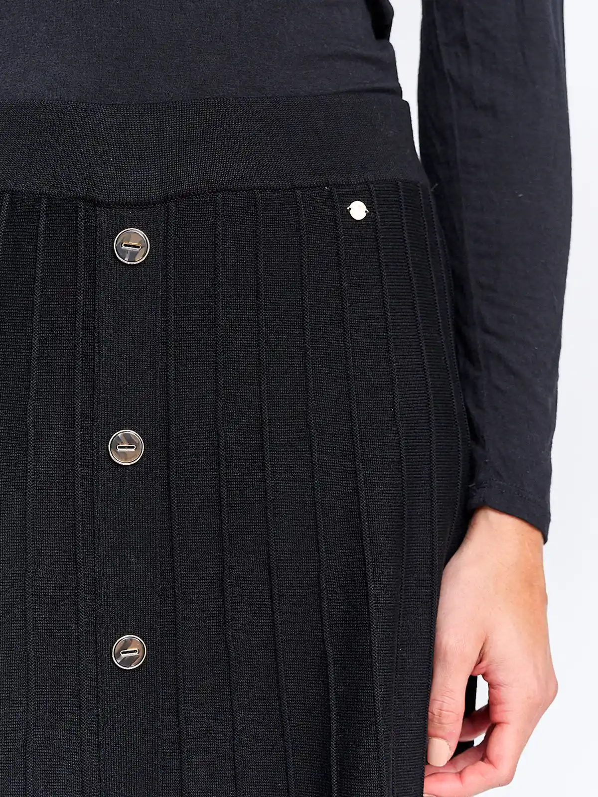FALDA MUJER CACHAREL TEJIDA BOTONES - 4