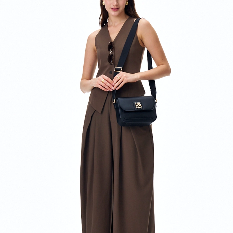 CARTERA H&CO. 8140 RUE - 6