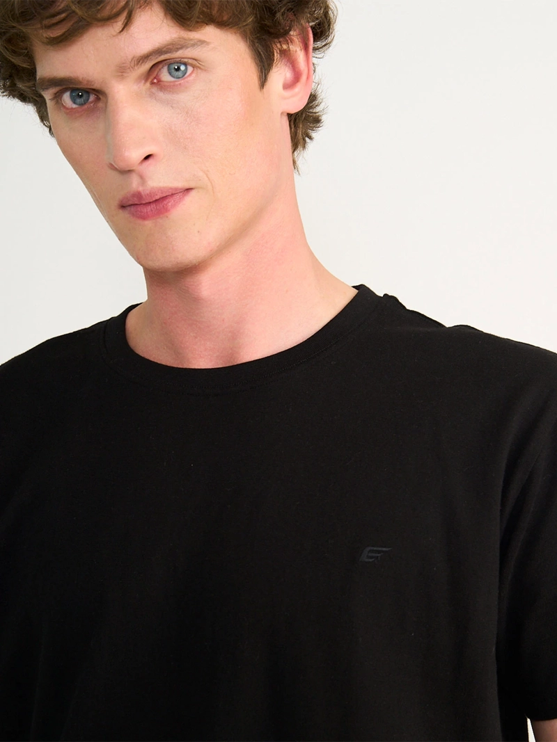 POLERA HOMBRE ELLUS ALGODÓN  - 4
