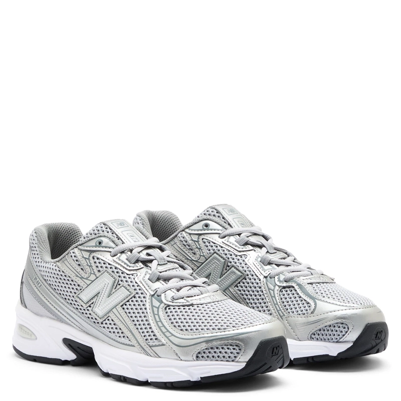 ZAPATILLAS MUJER NEW BALANCE CASUALES PLATEADO U740SG2 - 2