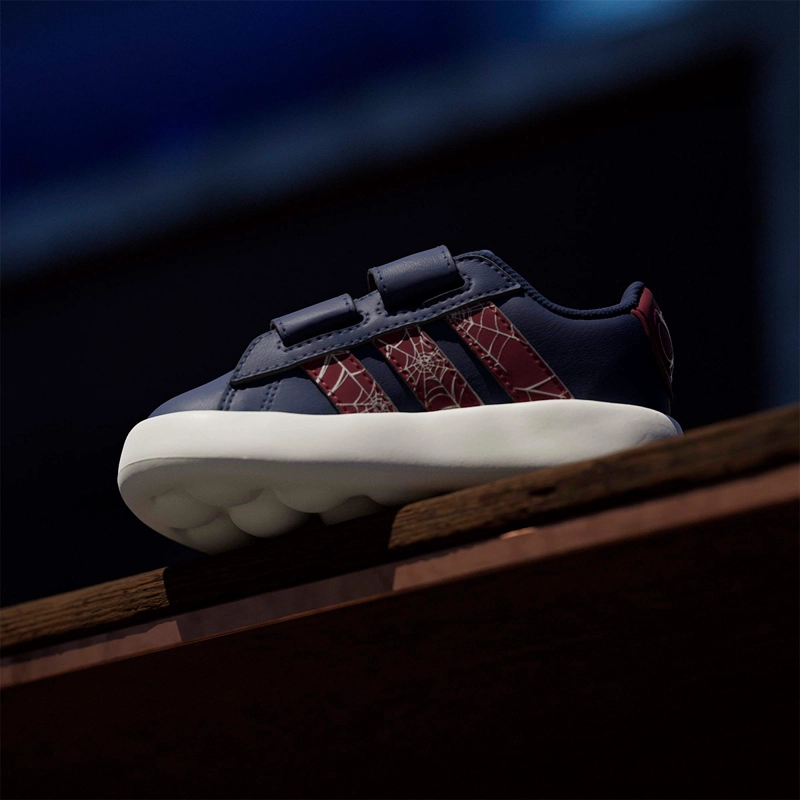 ZAPATILLAS NIÑO ADIDAS CASUALES AZUL GRAND COURT SPIDER-MAN CF I - 15