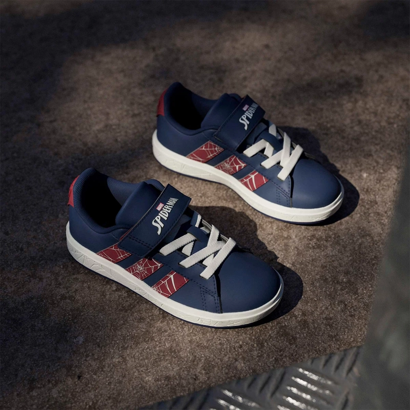 ZAPATILLAS NIÑO ADIDAS CASUALES AZUL GRAND COURT SPIDER-MAN EL K - 10