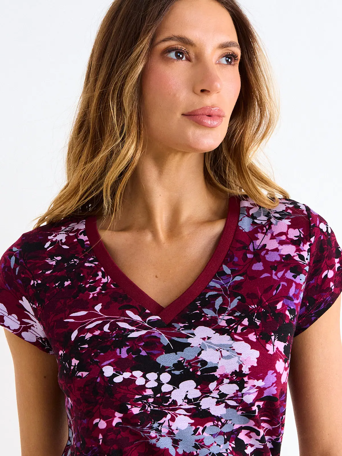 POLERA MUJER ASH ESCOTE EN V MANGA CORTA PRINT RIB - 5