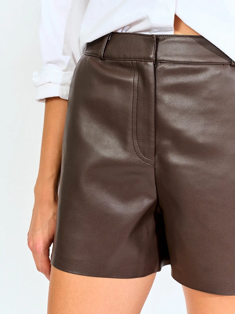 SHORT MUJER ONLY  - 4