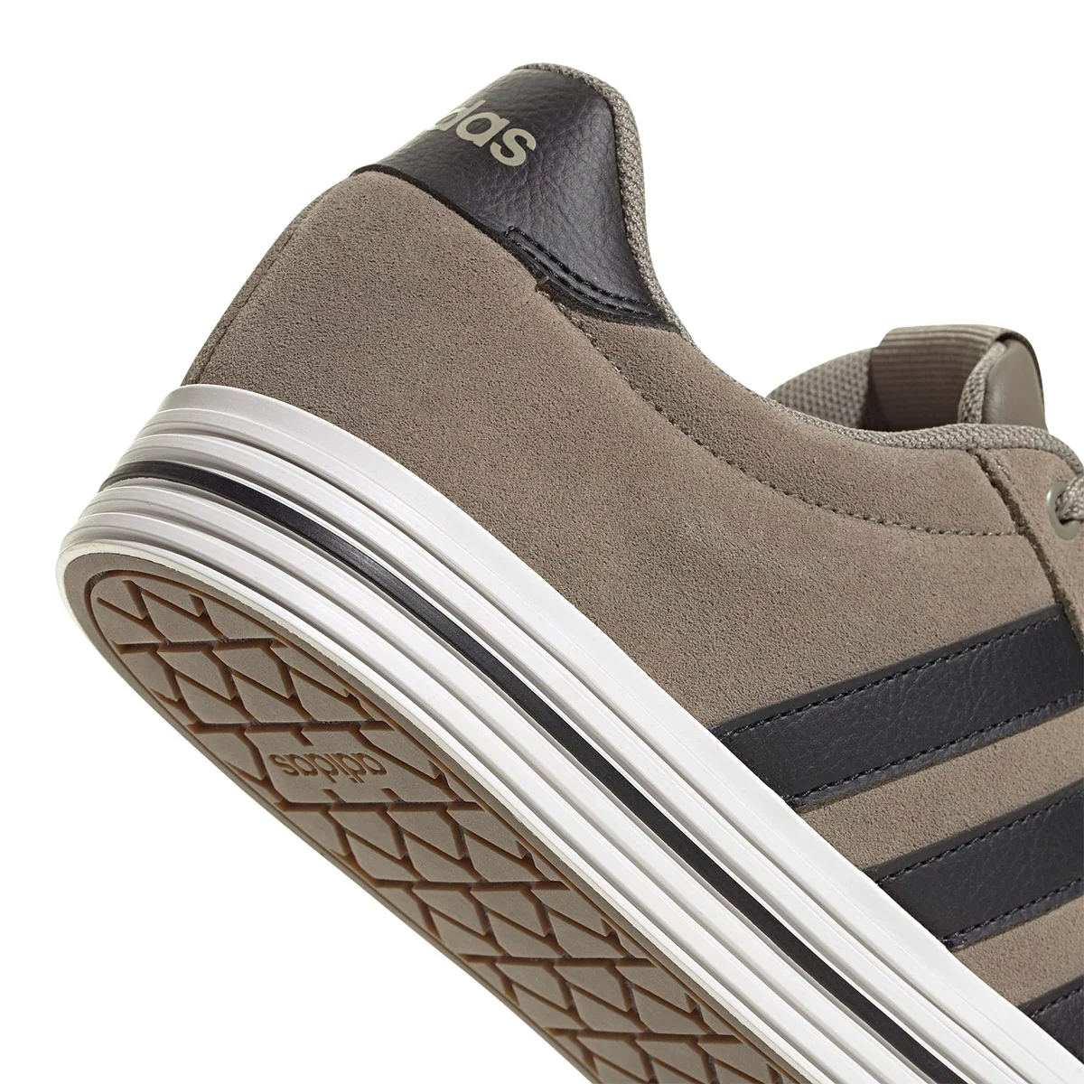 ZAPATILLAS HOMBRE ADIDAS CASUALES ARENA DAILY 4.0 - 7