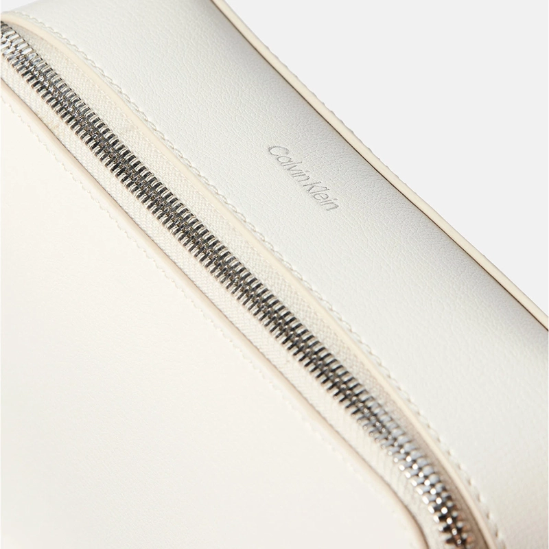 CARTERA CALVIN KLEIN 4F3276G282 BLANCO - 4