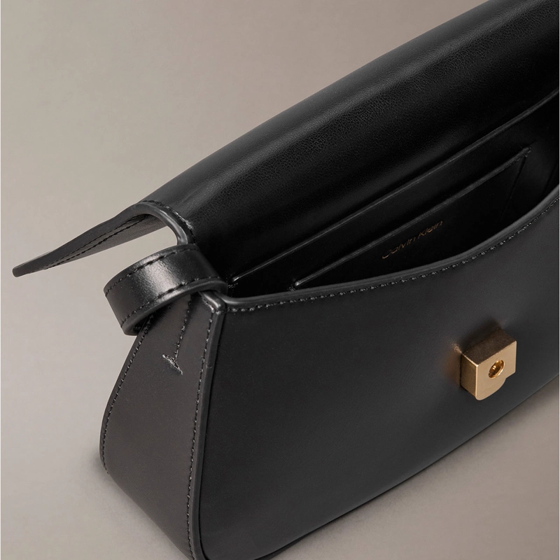CARTERA CALVIN KLEIN 4F3421G001 NEGRO - 4