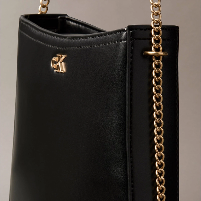 CARTERA CALVIN KLEIN 4F3441G001 NEGRO - 4