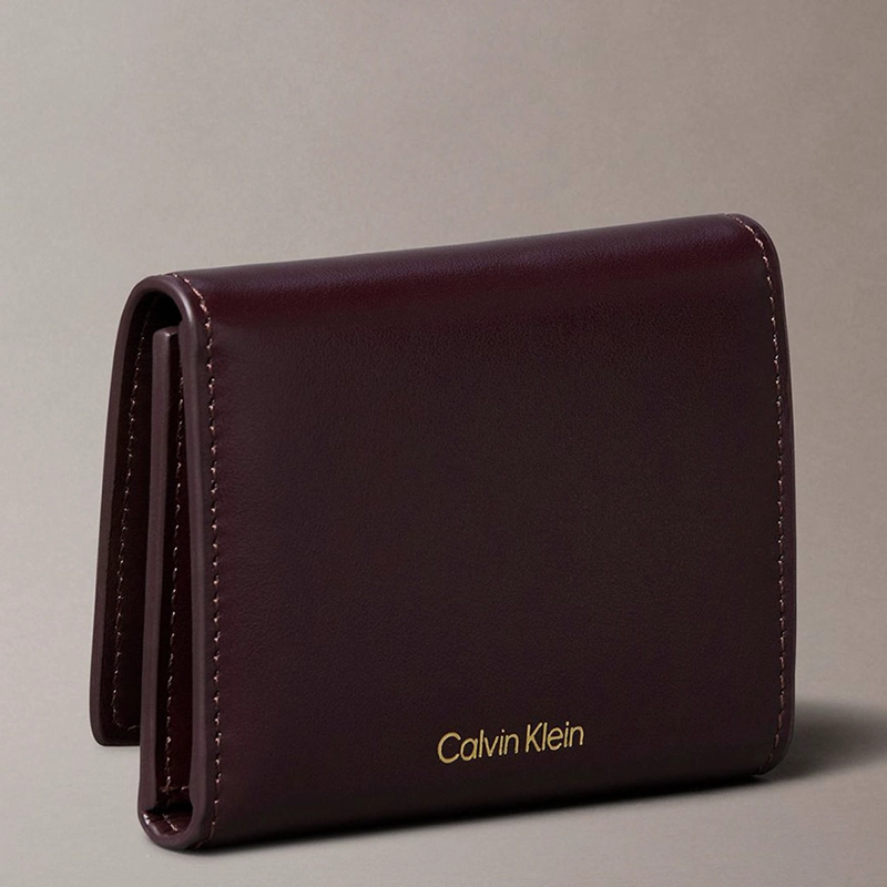 BILLETERA CALVIN KLEIN 4F1082G601 CAFÉ CUERO - 2