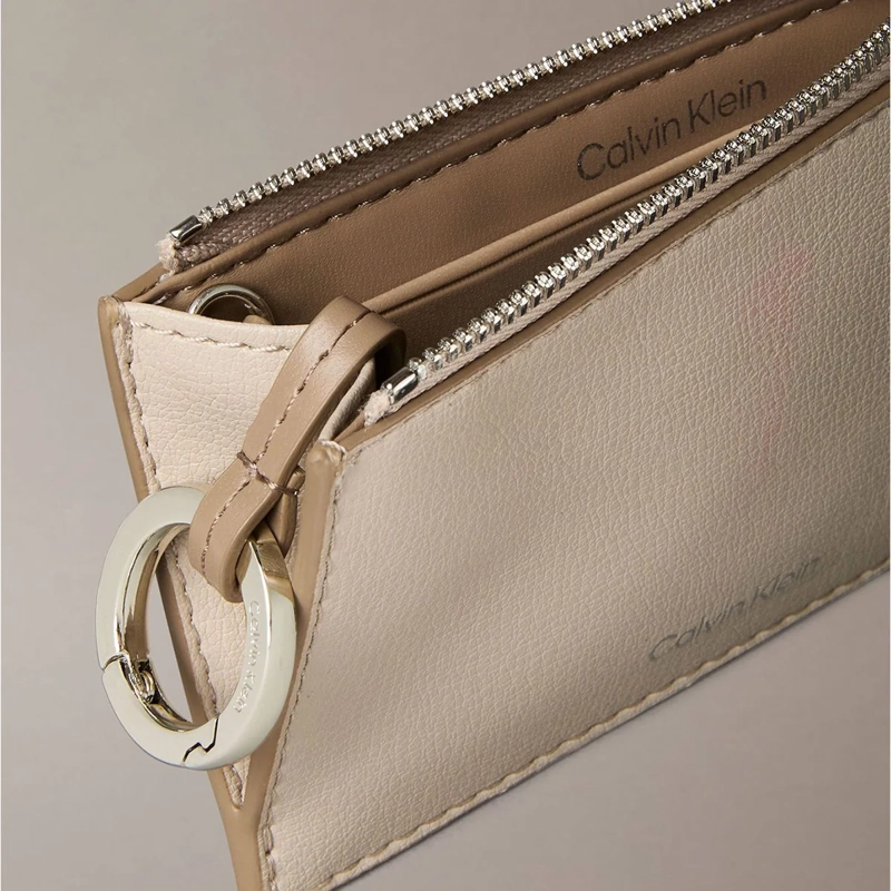 BILLETERA CALVIN KLEIN 4F1090G231 CRUDO - 3
