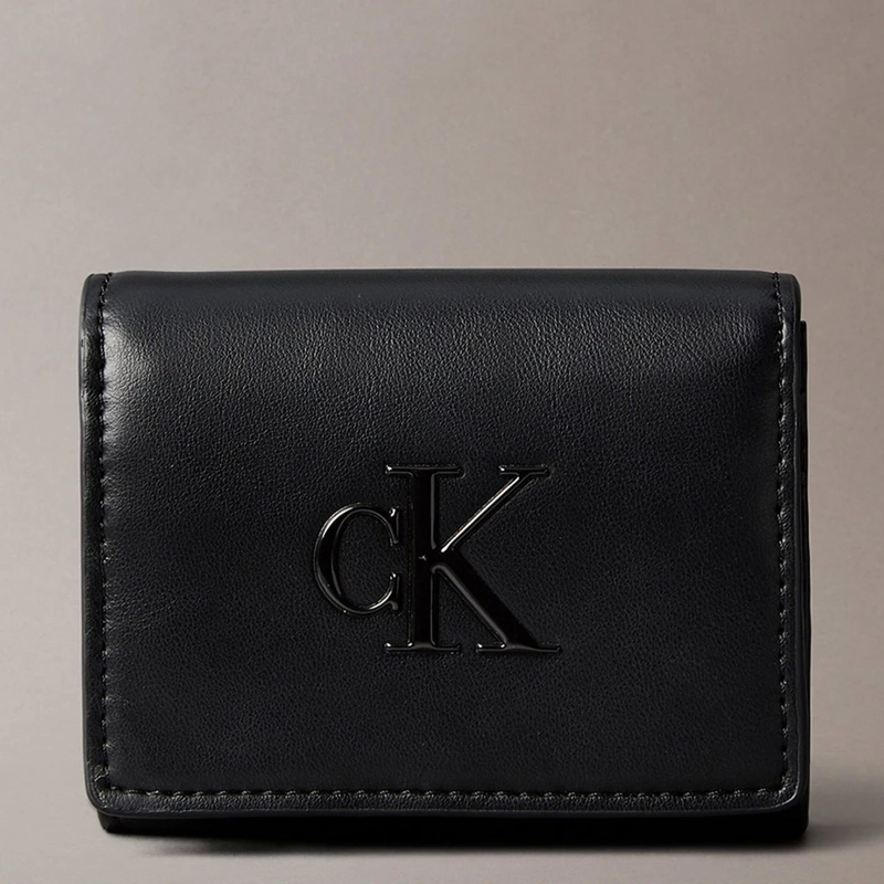 BILLETERA CALVIN KLEIN 4F1047G001 NEGRO - 1