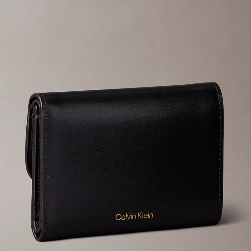 BILLETERA CALVIN KLEIN 4F1116G001 NEGRO CUERO - 2