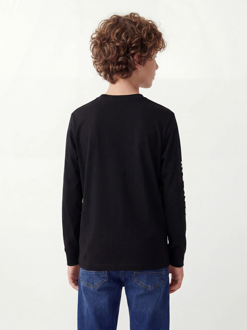 POLERA MANGA LARGA NIÑO CLOUDBREAK - 2