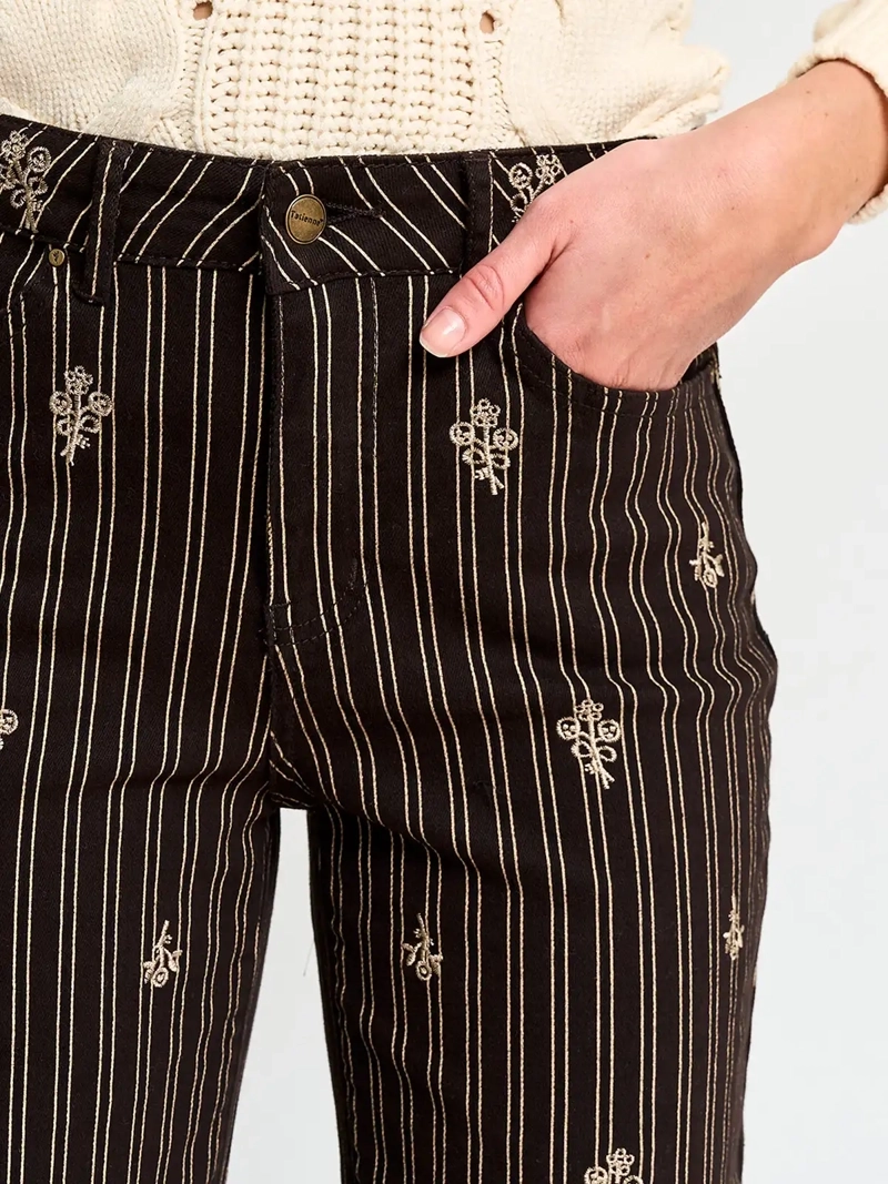 PANTALÓN MUJER TATIENNE ALGODÓN FLARE BORDADO - 4