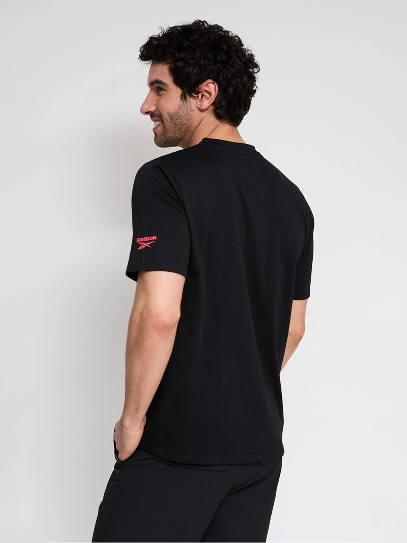 POLERA HOMBRE REEBOK ALGODÓN 80 S VECTOR - 2