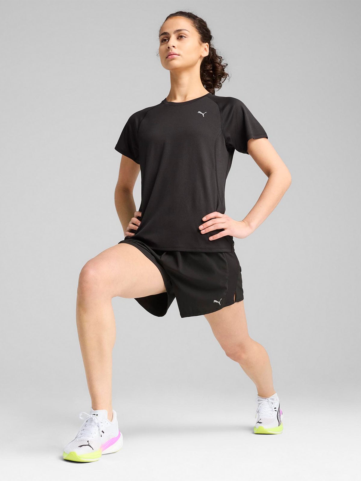 POLERA MUJER PUMA REGULAR FIT VELOCITY MANGA CORTA - 5