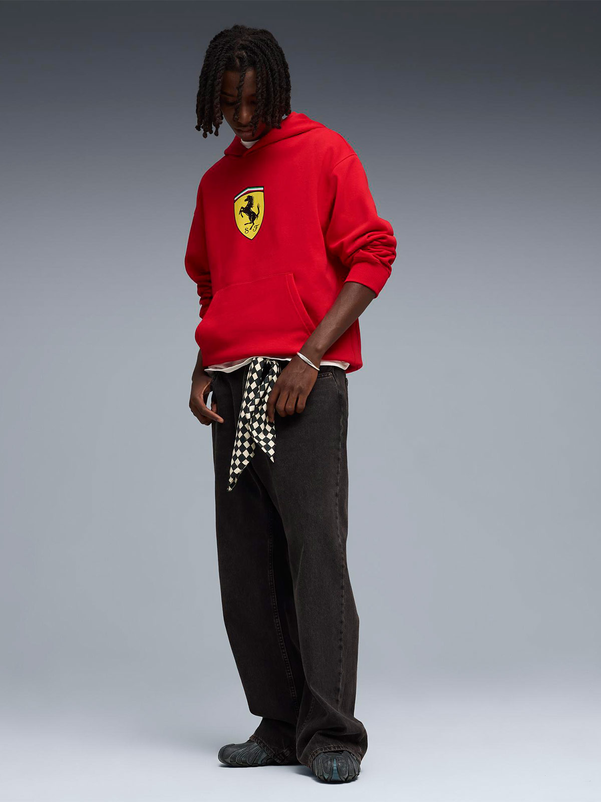 POLERON HOMBRE PUMA FERRARI CON CAPUCHA Y MANGA LARGA - 5