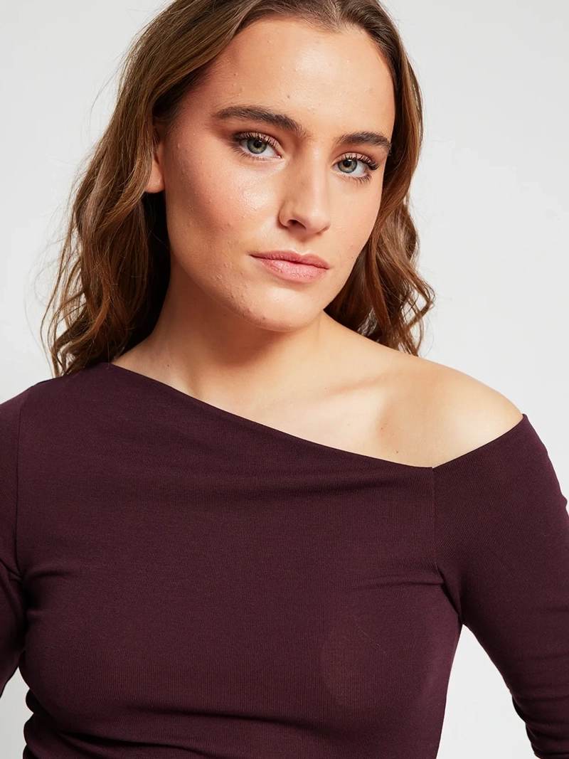 POLERA MUJER INDEX ALGODÓN MANGA LARGA ASIMÉTRICA - 4
