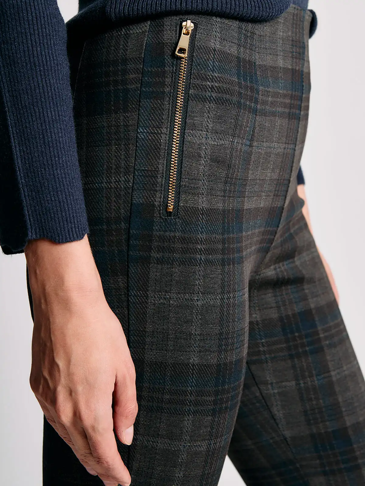 PANTALÓN MUJER SFERA  - 4