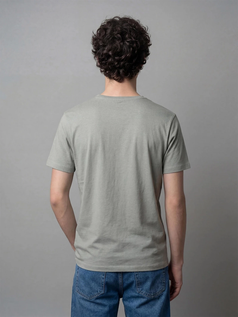 POLERA HOMBRE INDEX ALGODÓN CUELLO EN V MANGA CORTA - 2