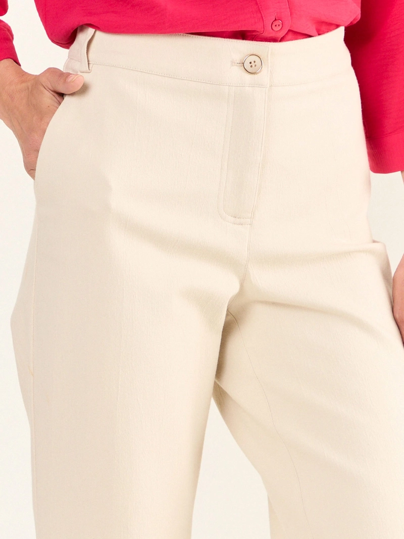 PANTALÓN MUJER MA GRIFFE ALGODÓN FLARE GABARDINA TEXTURADA - 5