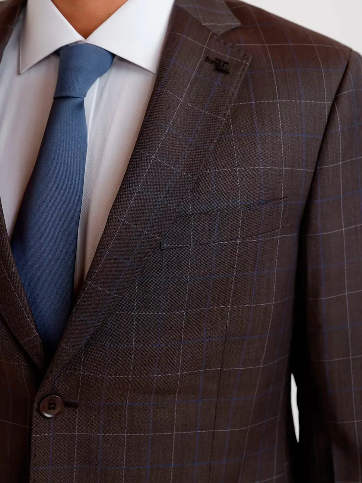 TERNO HOMBRE TRIAL EXECUTIVE - 2