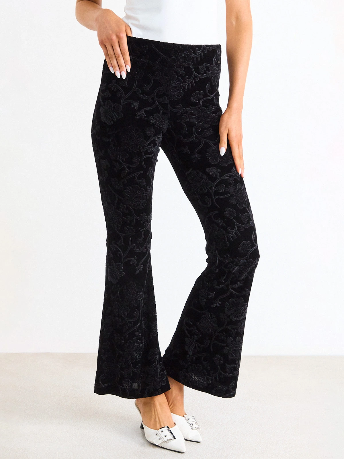 CALZA MUJER ASH FLARE FLORAL - 3