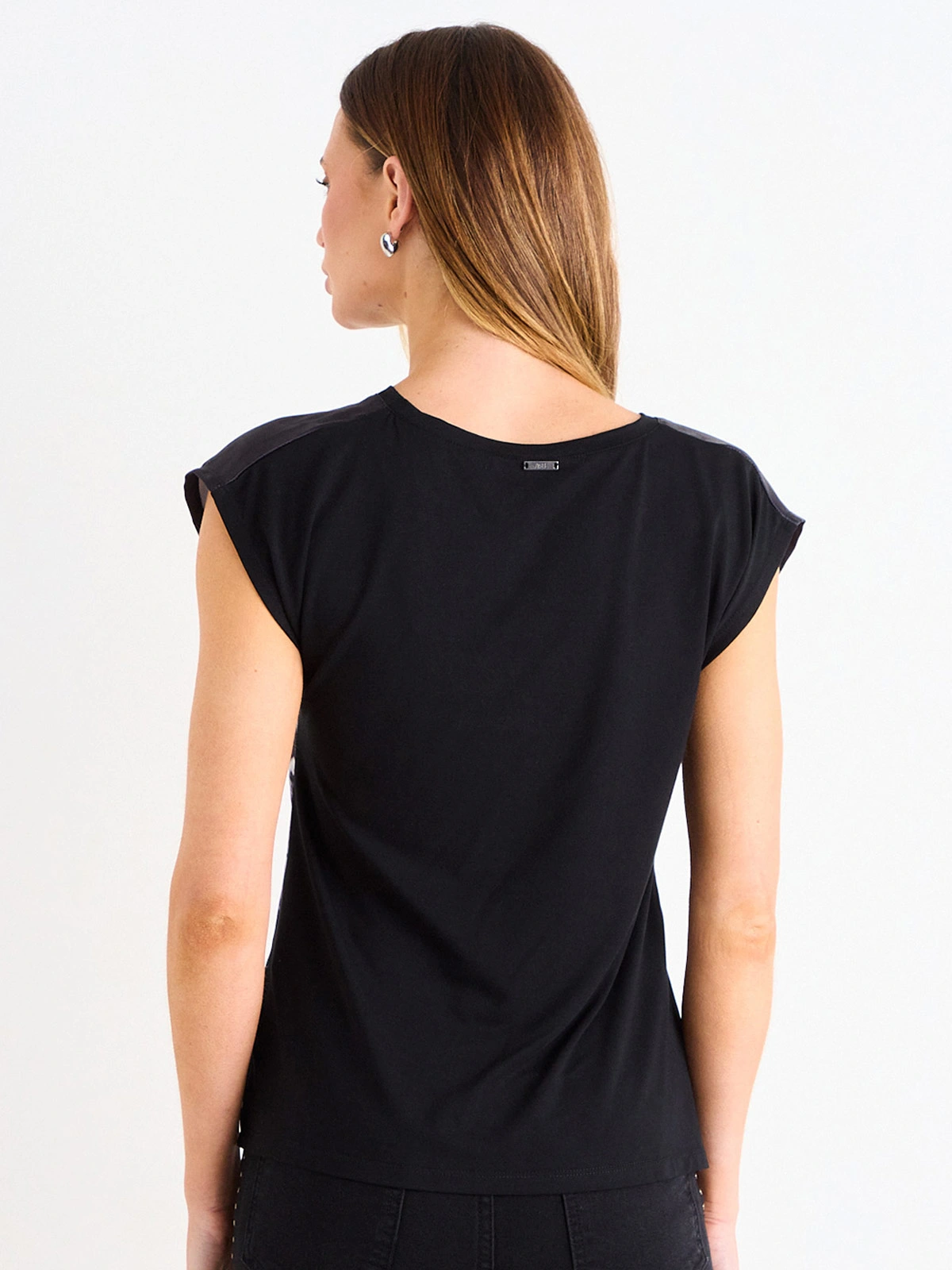 POLERA MUJER ASH CUELLO REDONDO MANGA RAGLÁN - 4
