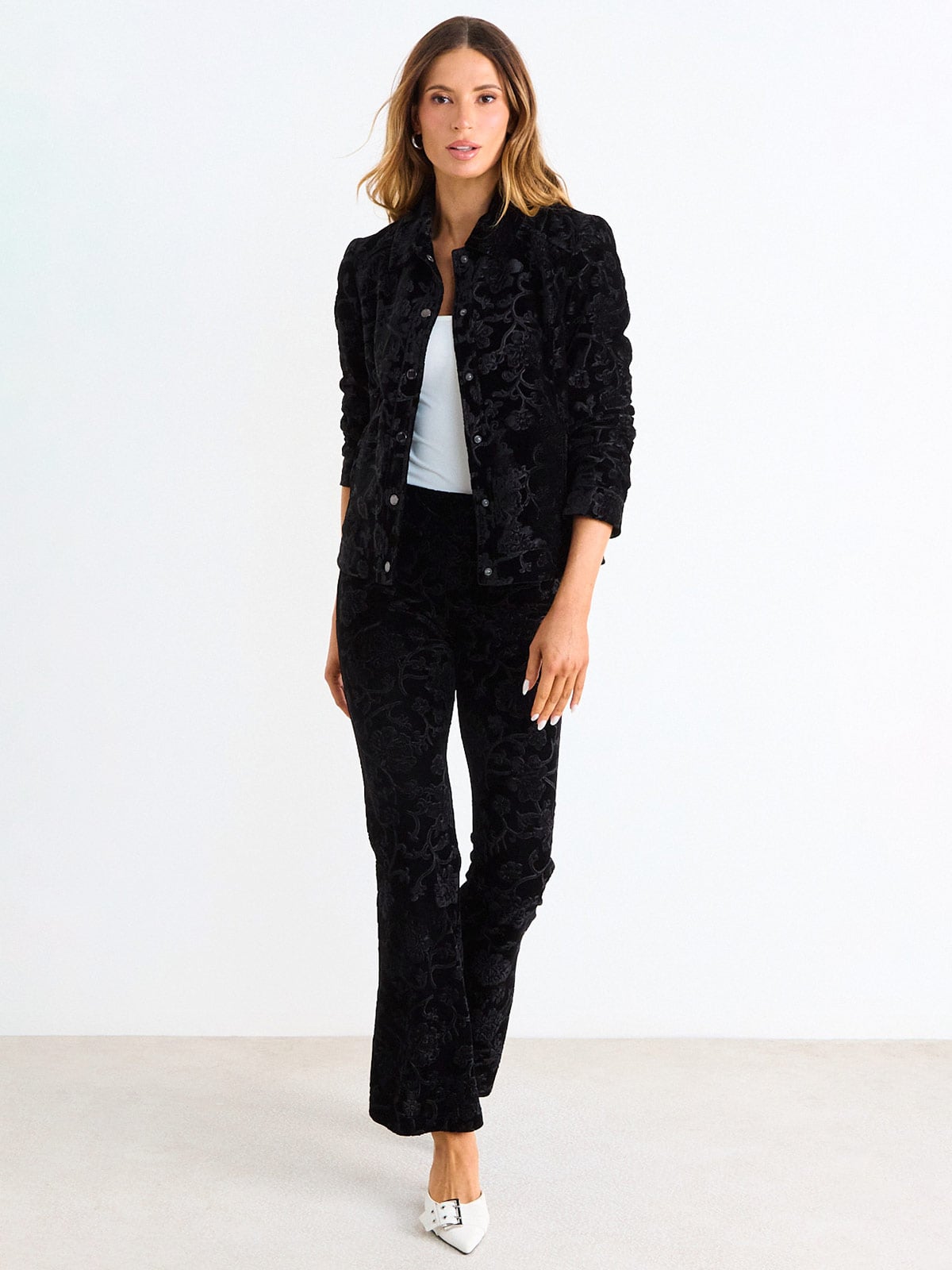 CHAQUETA MUJER ASH MANGA LARGA DISEÑO FLORAL - 1