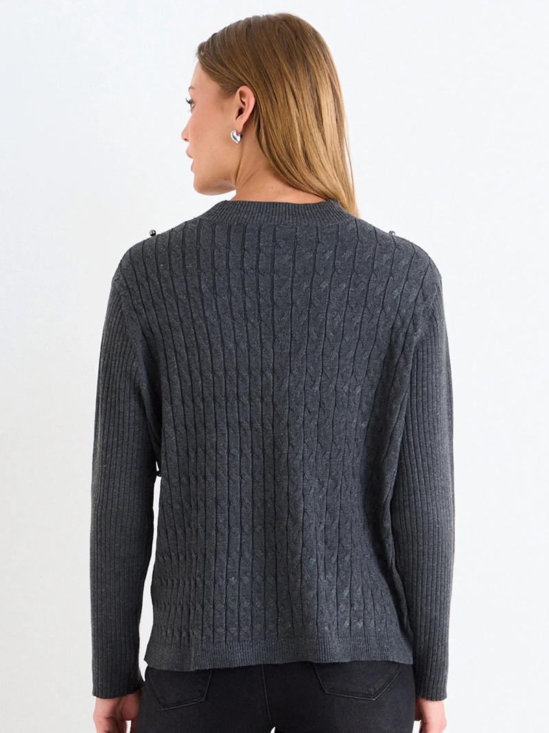 SWEATER MUJER ASH MANGA LARGA TACHAS REDONDAS - 4
