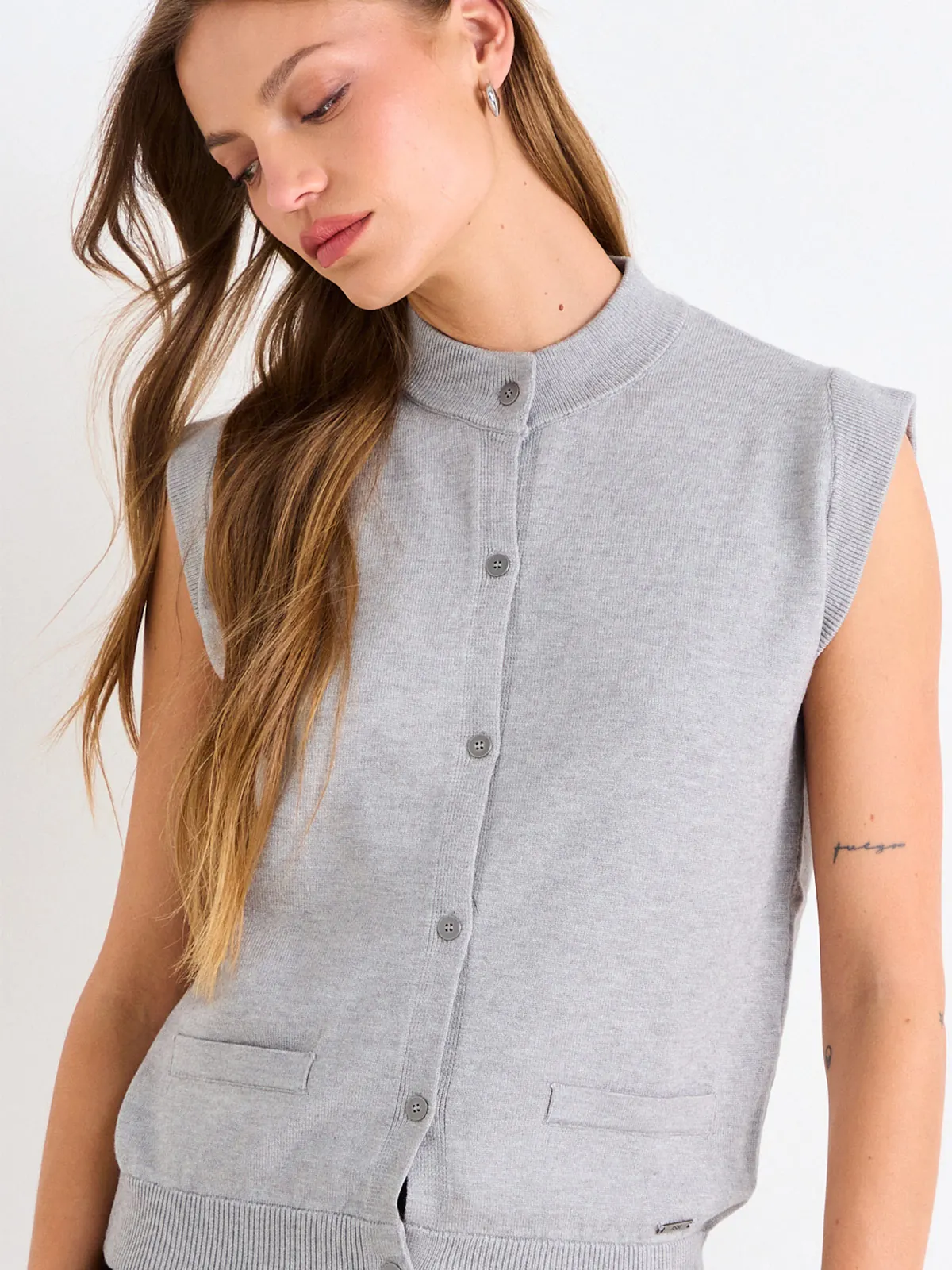 SWEATER MUJER ASH CUELLO REDONDO SIN MANGAS - 4
