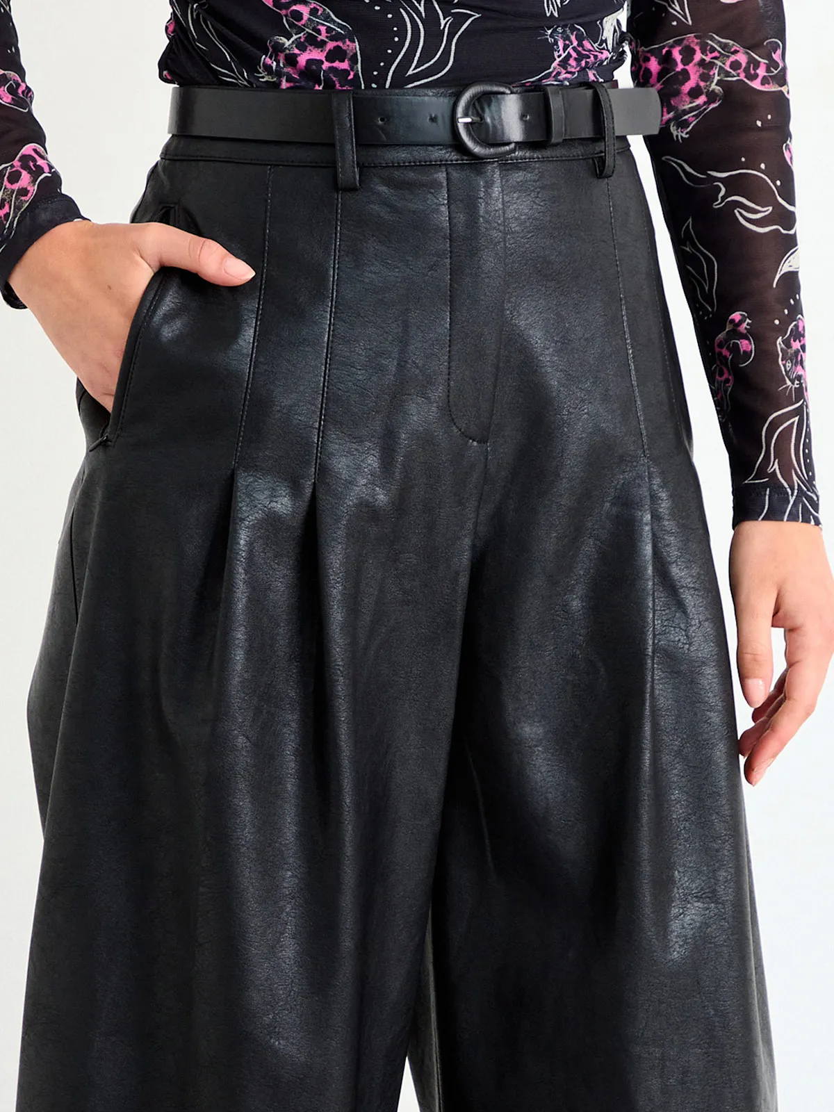 PANTALÓN MUJER IO PLIEGUES - 5