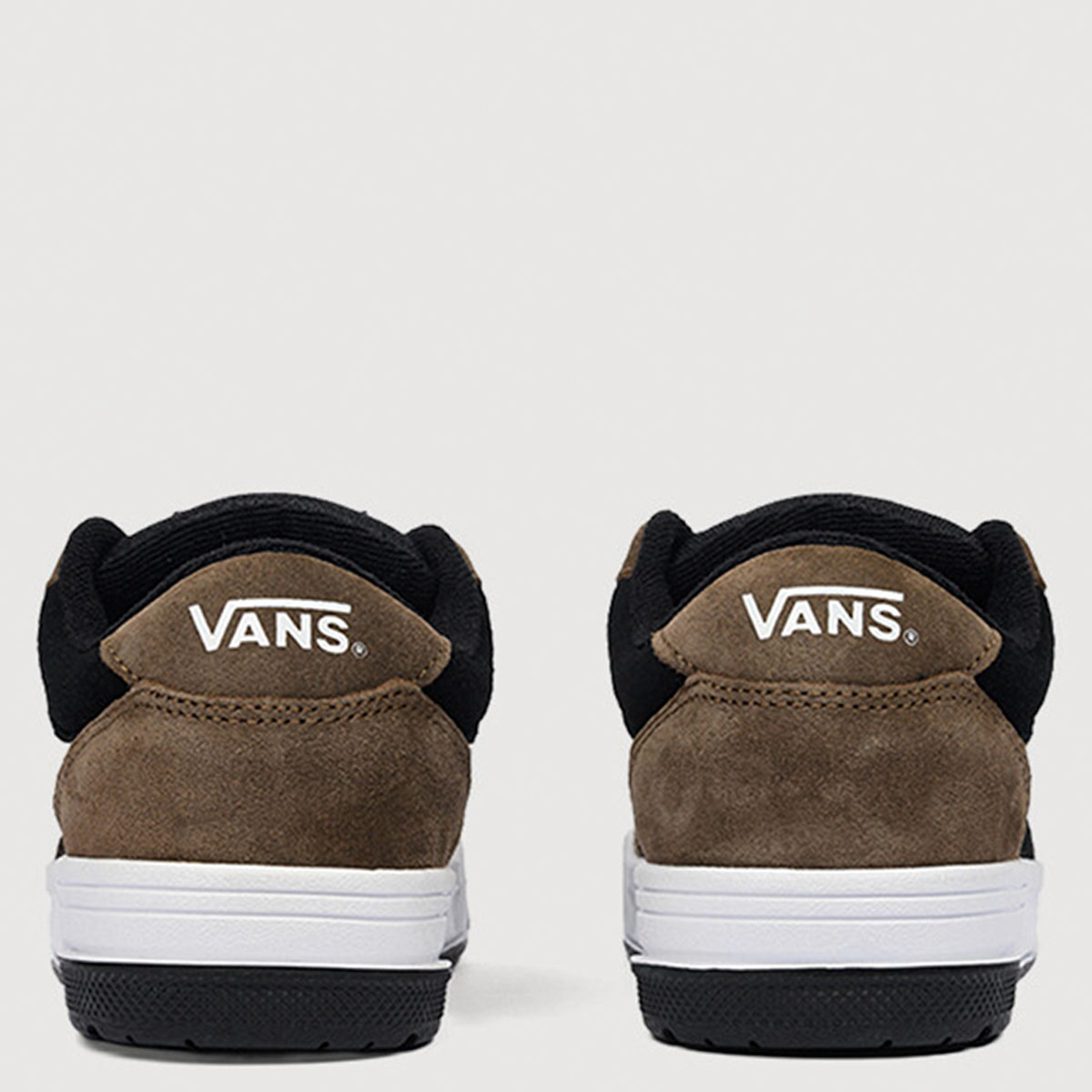 ZAPATILLAS NIÑO VANS URBANAS CAFÉ HYLANE - 4