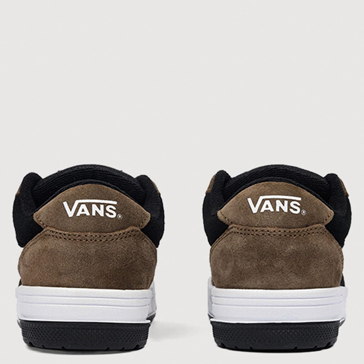 ZAPATILLAS NIÑO VANS URBANAS CAFÉ HYLANE - 4
