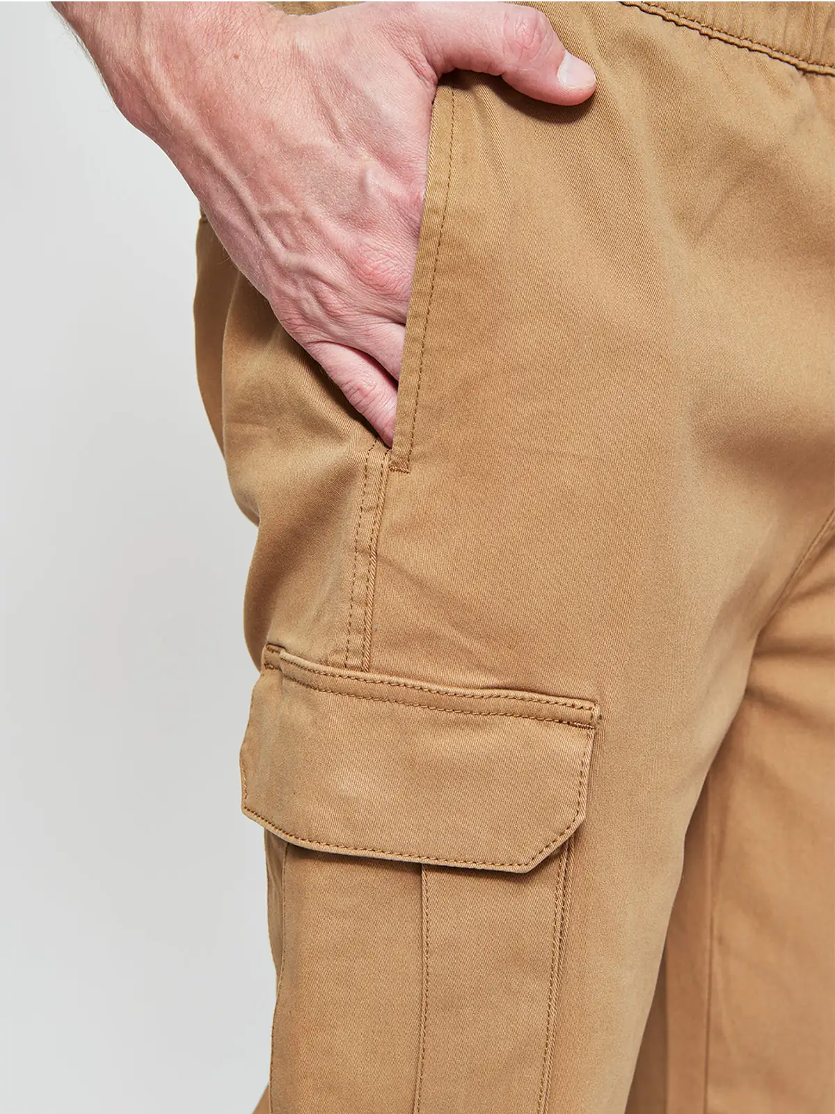 PANTALÓN HOMBRE ROBERT LEWIS ALGODÓN JOGGER CARGO - 4