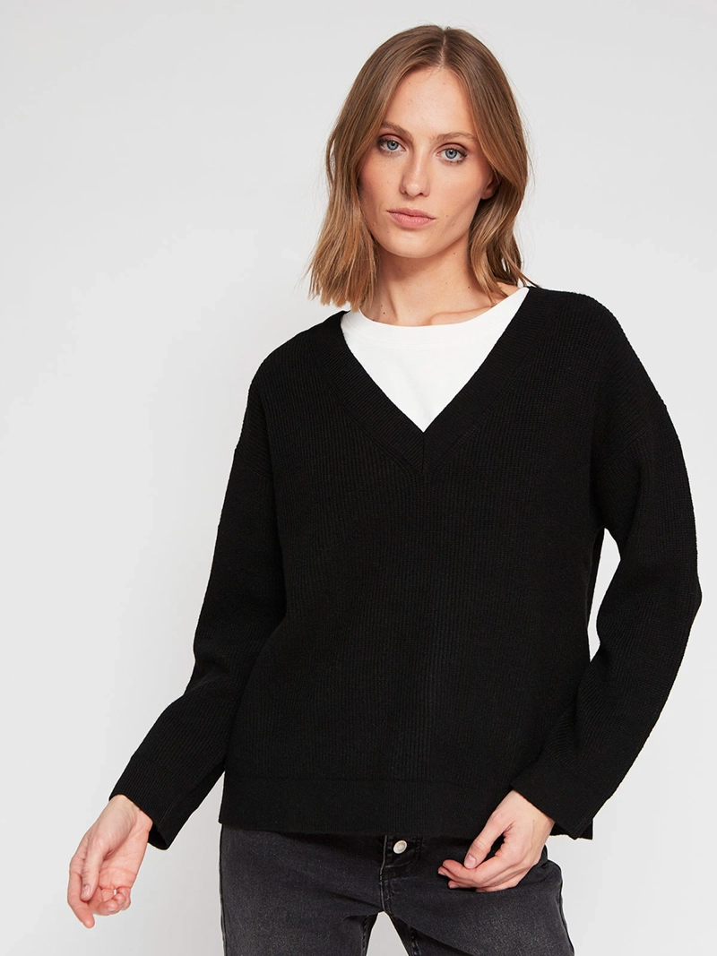 SWEATER MUJER MARQUIS CUELLO EN V - 3