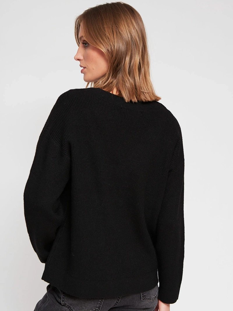 SWEATER MUJER MARQUIS CUELLO EN V - 4