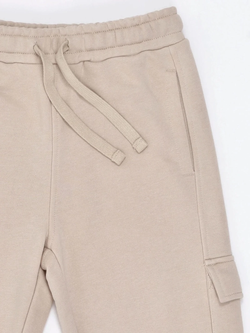 PANTALÓN DE BUZO NIÑO HARVEST BOLSILLO CARGO - 5