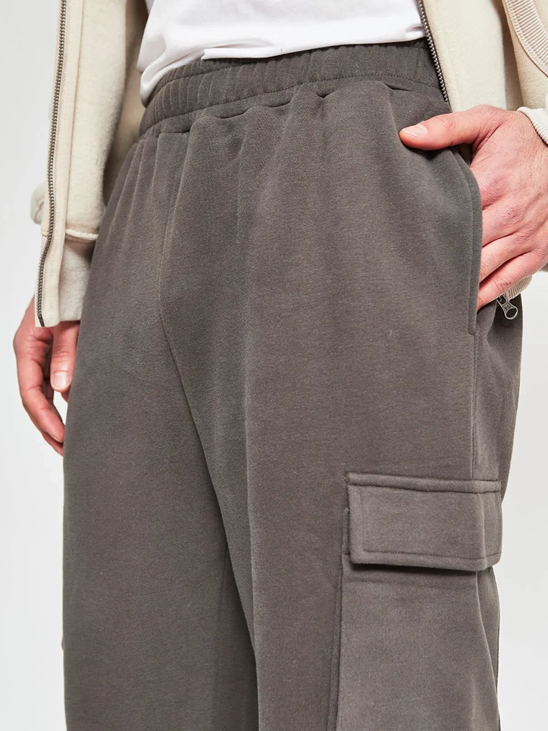 PANTALÓN DE BUZO HOMBRE ROBERT LEWIS ALGODÓN CARGO - 3