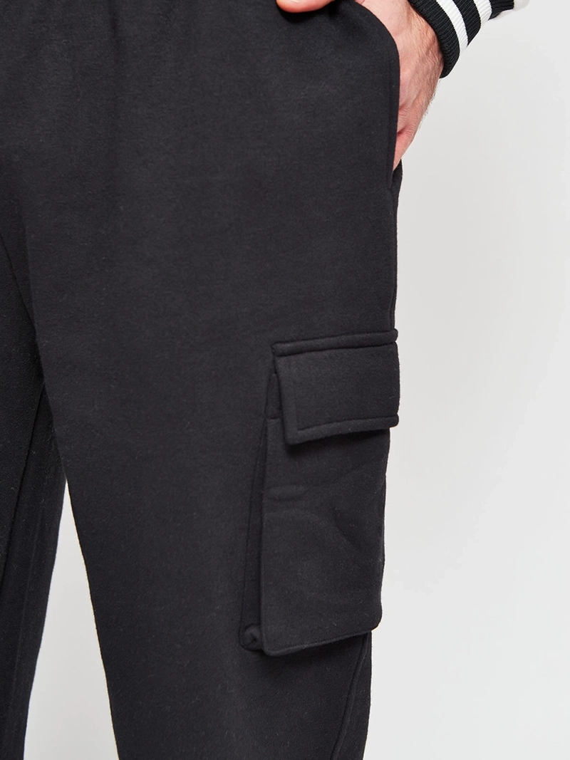 PANTALÓN DE BUZO HOMBRE ROBERT LEWIS ALGODÓN CARGO - 3
